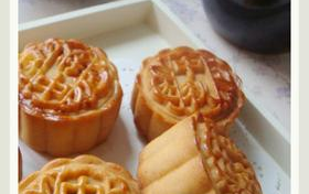 广式月饼的做法,匠心独运，味蕾盛宴的制作秘籍